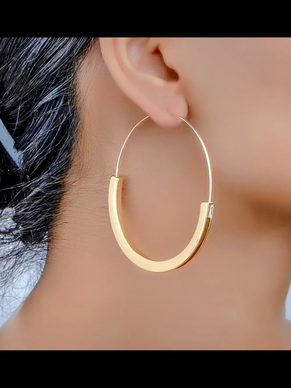 NWT* Silver Hoop Earrings *NEW